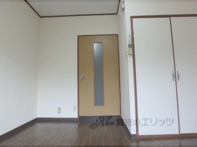 居室・リビング　洋室