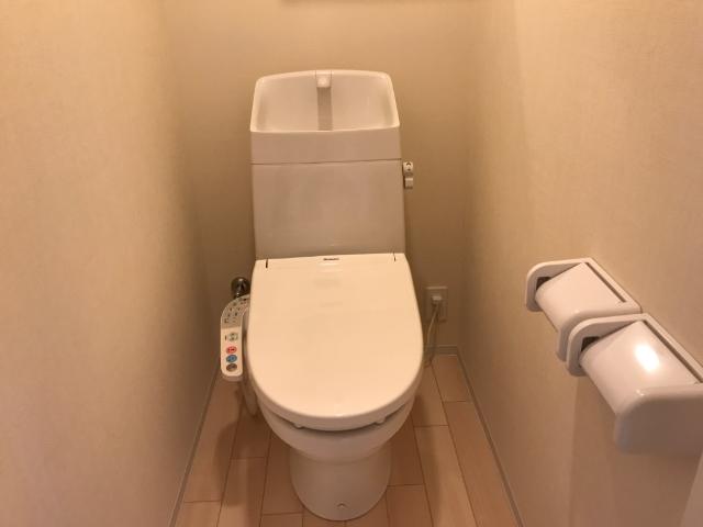 トイレ　シャワー付トイレ（イメージ）