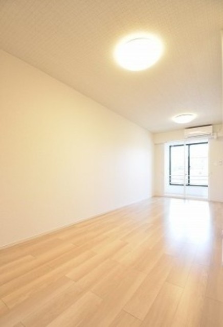 居室・リビング　同仕様