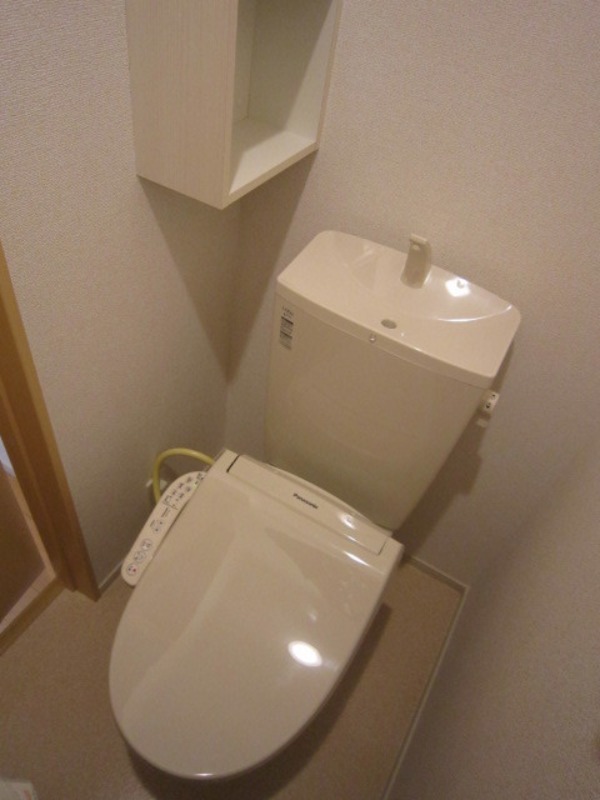 トイレ　図面と現状が相違がある場合には現状を優先．．．