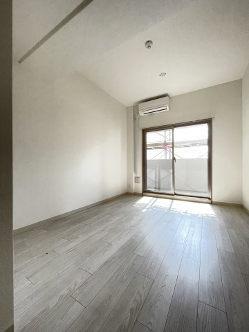 その他部屋・スペース　使い勝手のいい寝室です