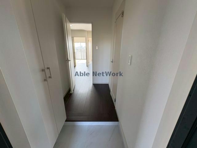 玄関　同型タイプ　現況優先