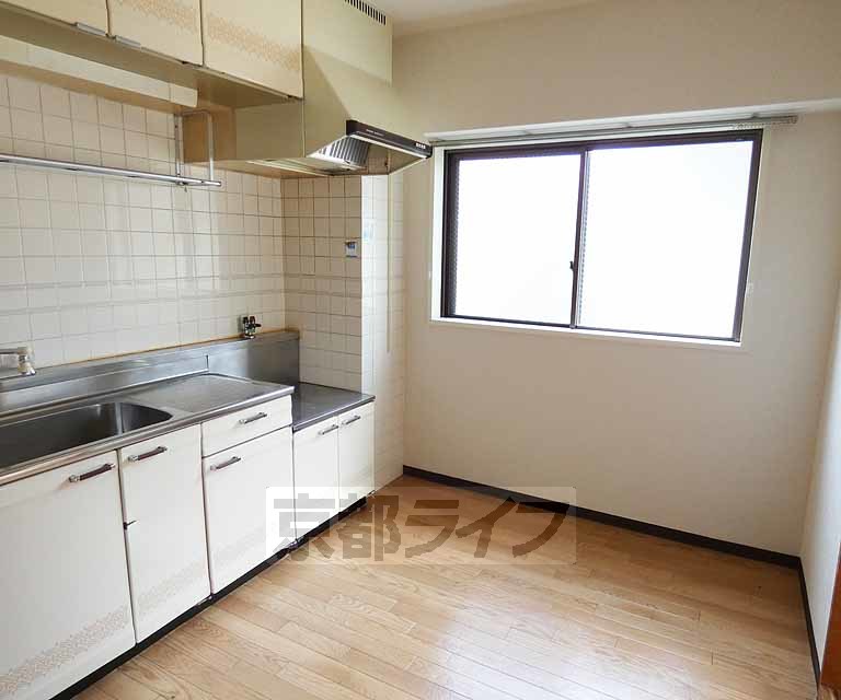 居室・リビング　綺麗なお部屋です。