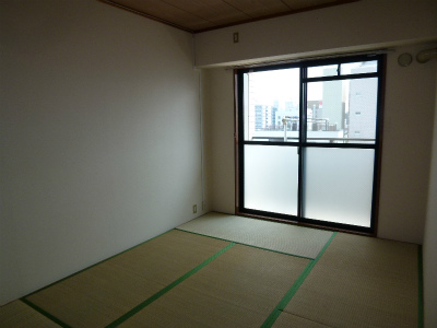 その他部屋・スペース　6帖の和室でゆっくり過ごせます☆