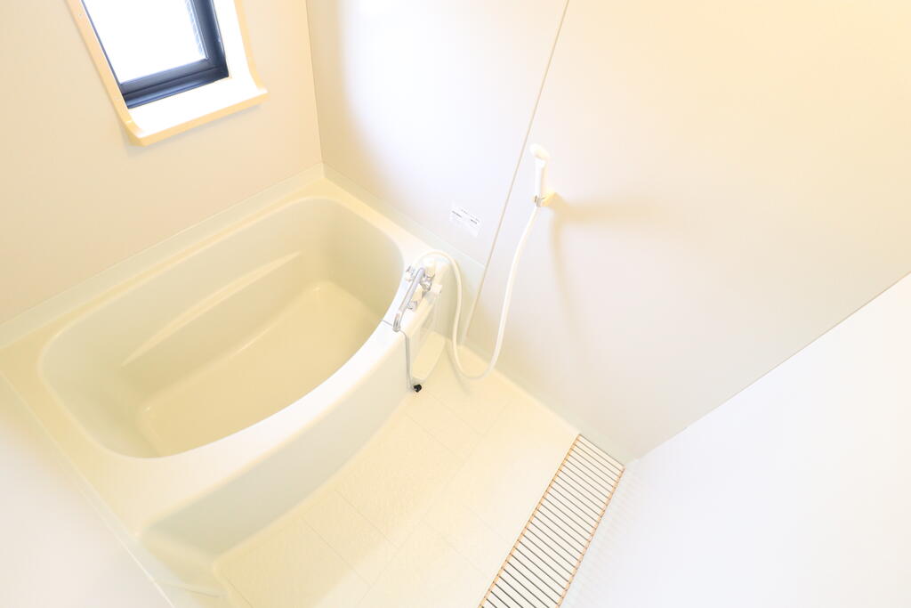 バス・シャワールーム　バスルーム