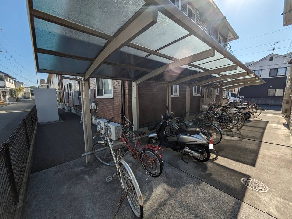 駐車場　駐輪場