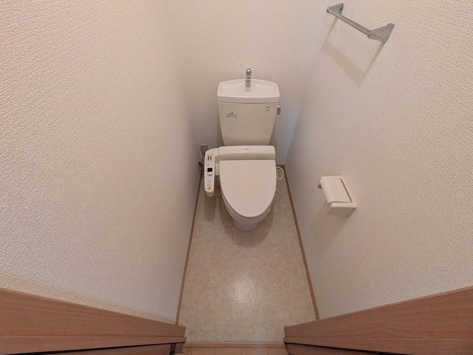 トイレ　トイレ