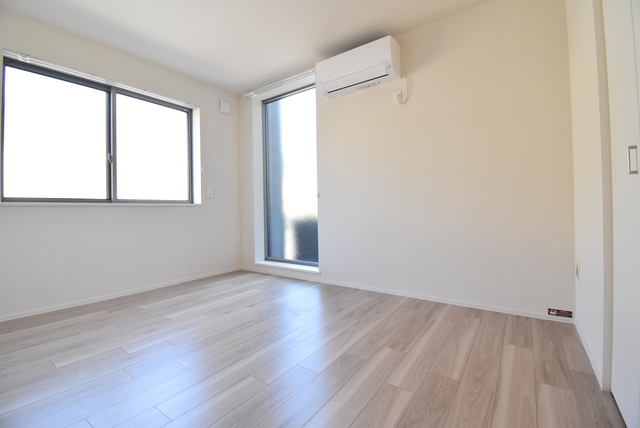 その他部屋・スペース　室内バリアフリー仕様で段差のないフラットな造りです。