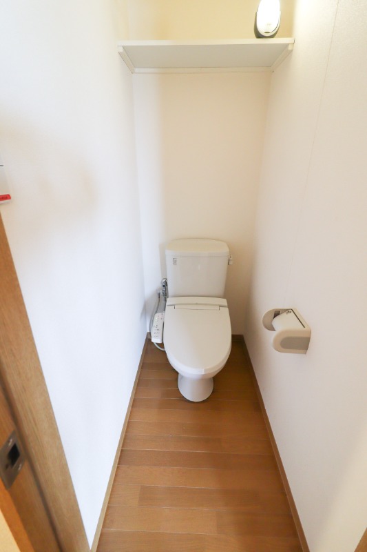 トイレ　図面と現状に相違がある場合には現状を優先