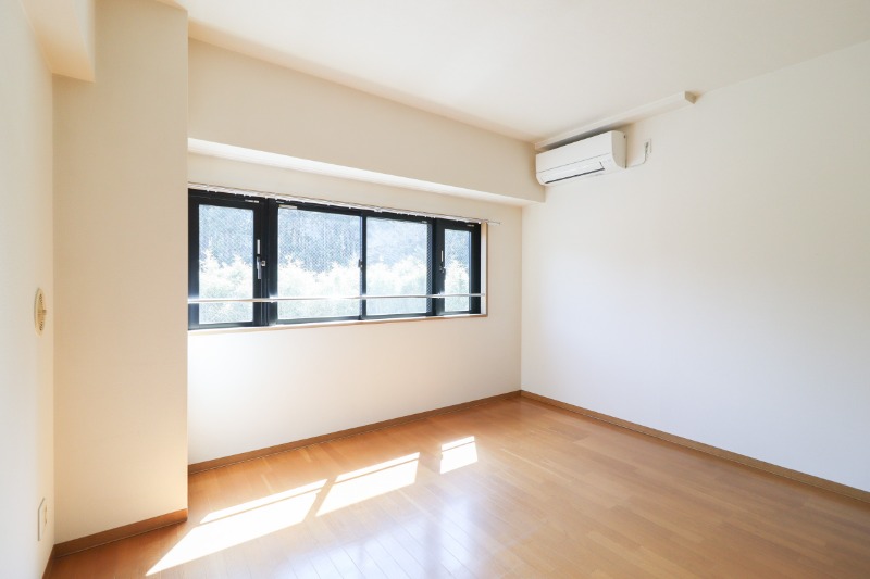 居室・リビング　図面と現状に相違がある場合には現状を優先