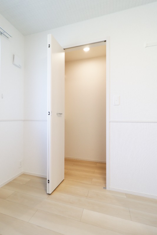 収納　図面と現状に相違がある場合には現状を優先