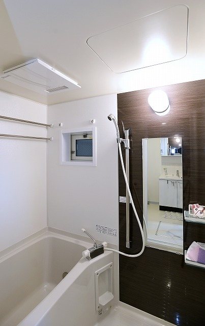 バス・シャワールーム　※他のプリマシリーズの写真です。当物件完成写真ではありません