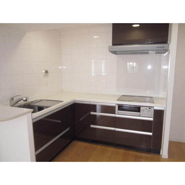 キッチン　画像と現状が異なる場合は現状優先となります。