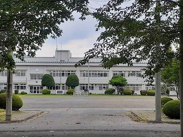 小学校　沼田市立沼田東小学校（小学校）まで850m