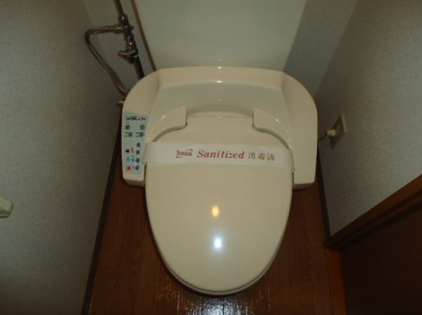 トイレ　シャワー付き