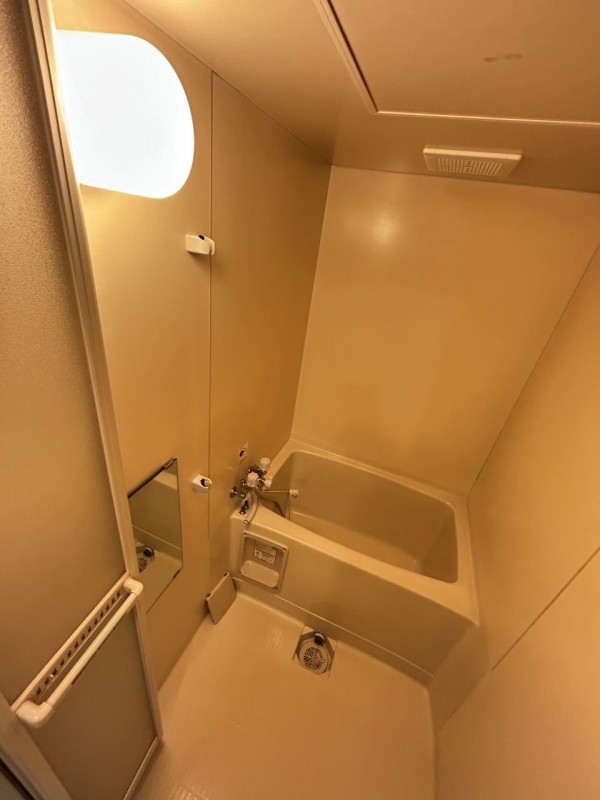 バス・シャワールーム　浴室