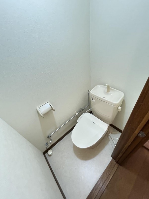 トイレ　トイレ