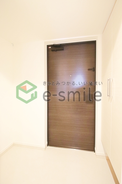 玄関　ゆったりとした玄関です