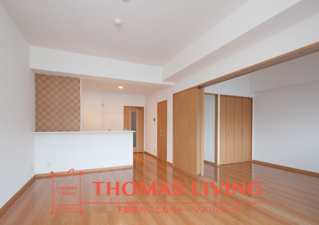 居室・リビング　※別号室の写真です。