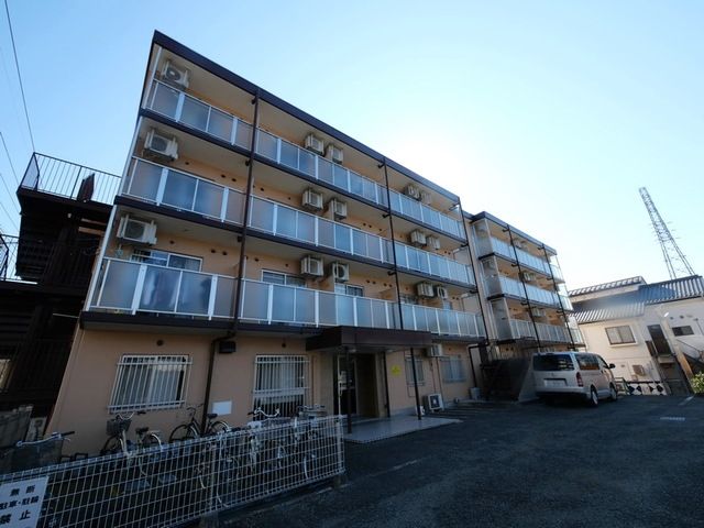 建物外観　★お部屋探しはタウンハウジング高幡不動店まで★