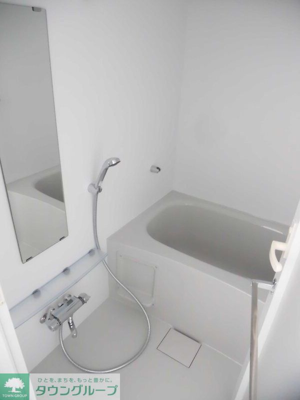 バス・シャワールーム　バス