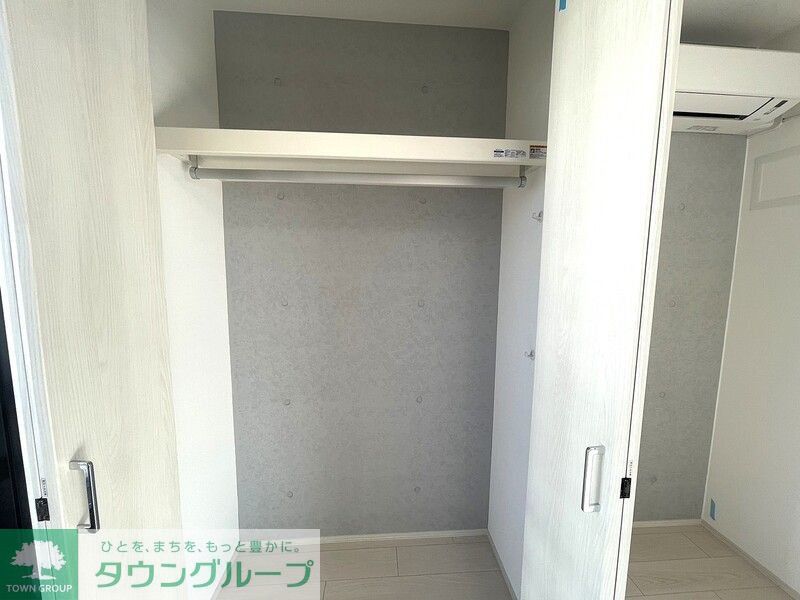 収納　※室内写真は402号室となります※