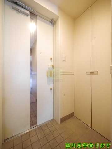 玄関　レジディア新宿御苑