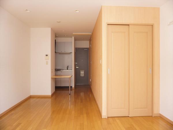 居室・リビング　内装