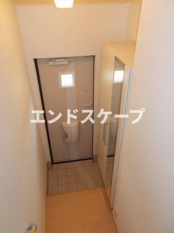 玄関　高崎、前橋のお部屋探しはエンドスケープまで！お客様の理想お聞