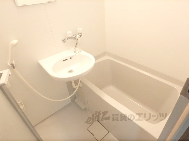 バス・シャワールーム　ユニットバス