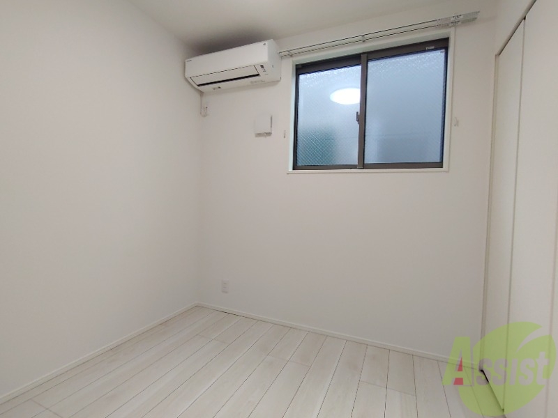 その他部屋・スペース　洋室も３．２帖ございます。寝室としてご利用できます。