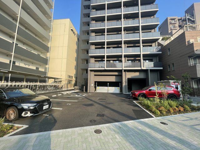 駐車場　メールボックス