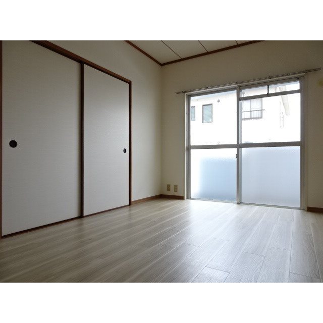 居室・リビング　ダイニング　※別号室参考写真