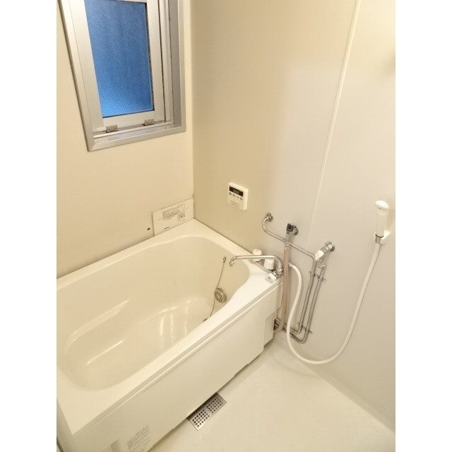 バス・シャワールーム　浴室　※別号室参考写真