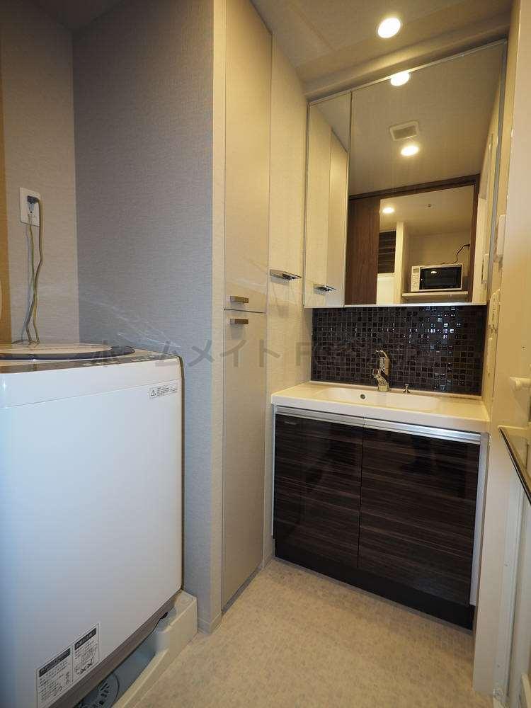 洗面設備　シャワー付き洗面台♪