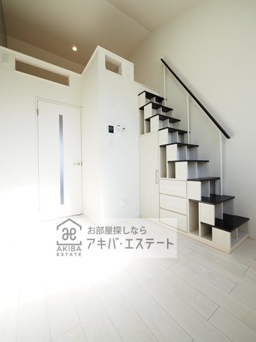 居室・リビング　同一仕様写真