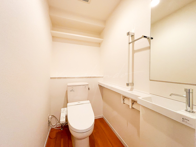 トイレ　参考写真