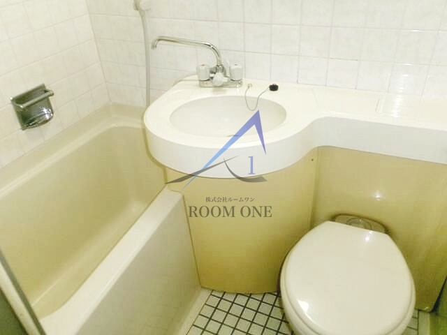 バス・シャワールーム　お風呂です。