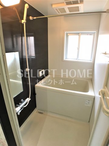 バス・シャワールーム　日々の疲れを癒すお風呂付です