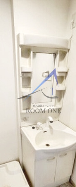 洗面設備　洗面台です。