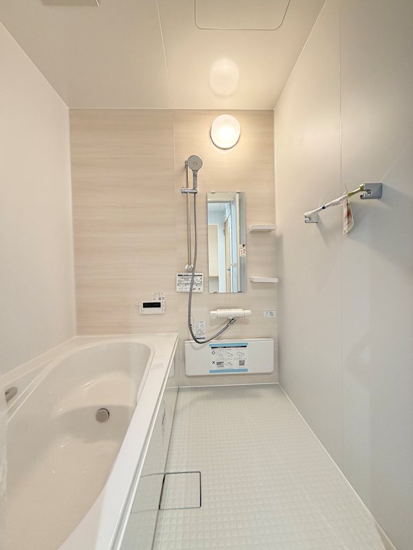 バス・シャワールーム　建築中