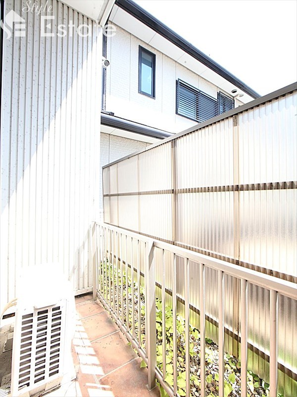 バルコニー　バルコニー