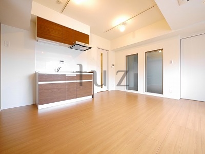 キッチン　2口のシステムキッチンです。