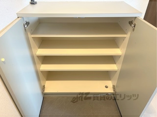 収納　下駄箱