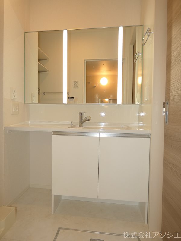 洗面設備　シャンプードレッサー