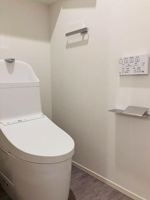 トイレ　ゆったりとした空間のトイレです