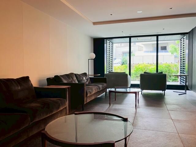 ロビー　ゆとりのあるロビーです