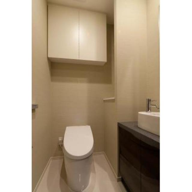 トイレ　※別部屋の参考写真です。