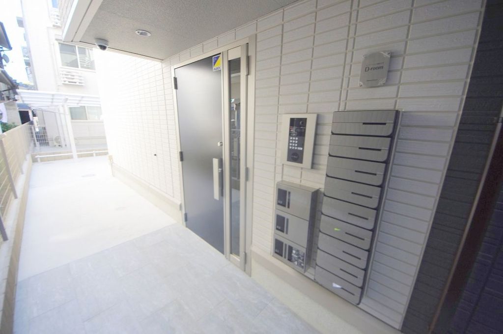 エントランス　エントランス