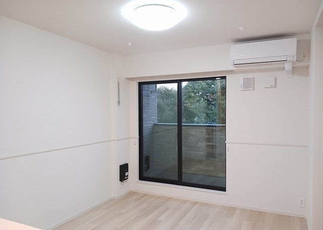 居室・リビング　同仕様